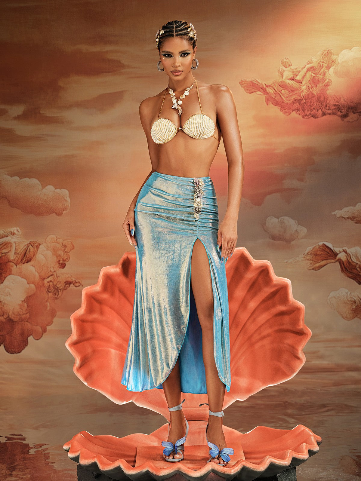 Akihiro Pearl Seashell Bralette