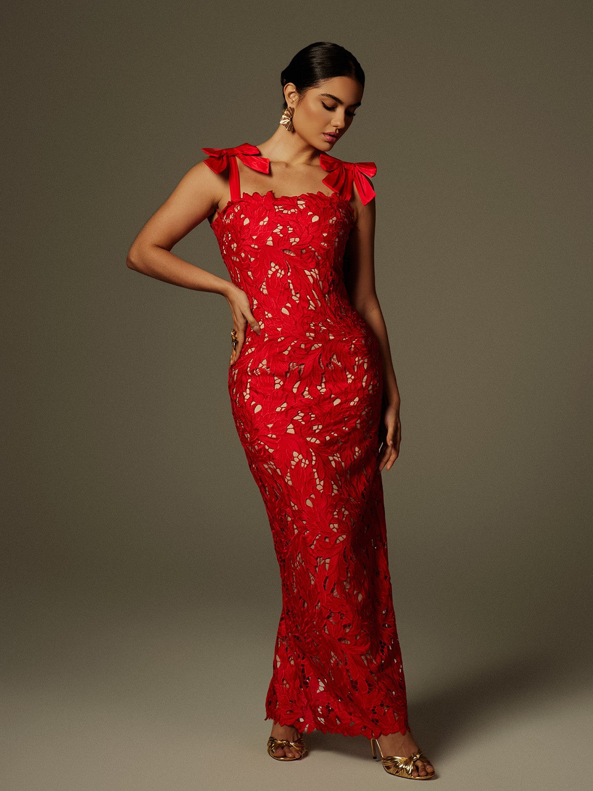Zerrin Bow Floral Maxi Dress