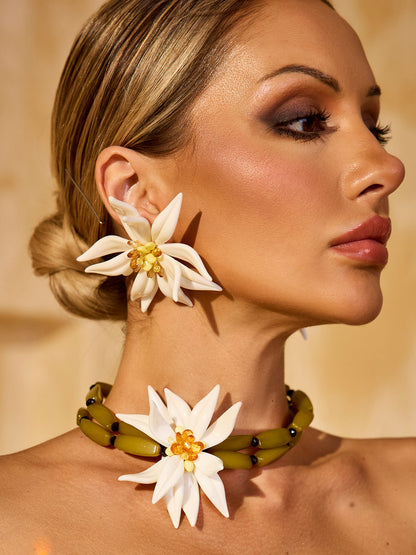 Bohemian Flower Necklace